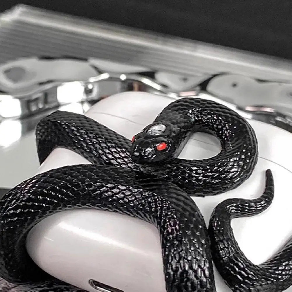 Snake's Aura AirPods Pro/2/3 Snake-shaped Earphone Protective Case Anti-drop And Scratch-resistant Hollow Design Resin Earphone Case